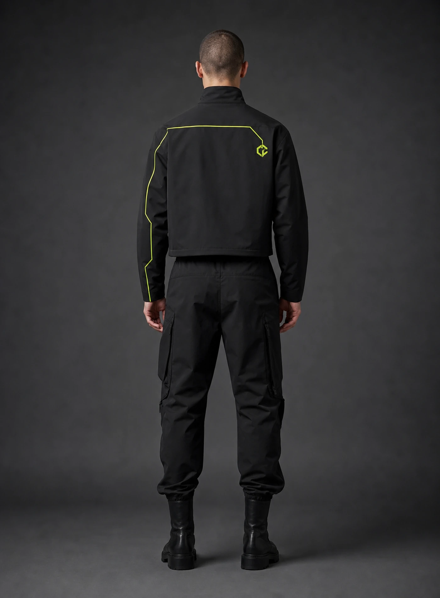 Circuit Cropped Shell back view showing matching Clothixpack technical construction