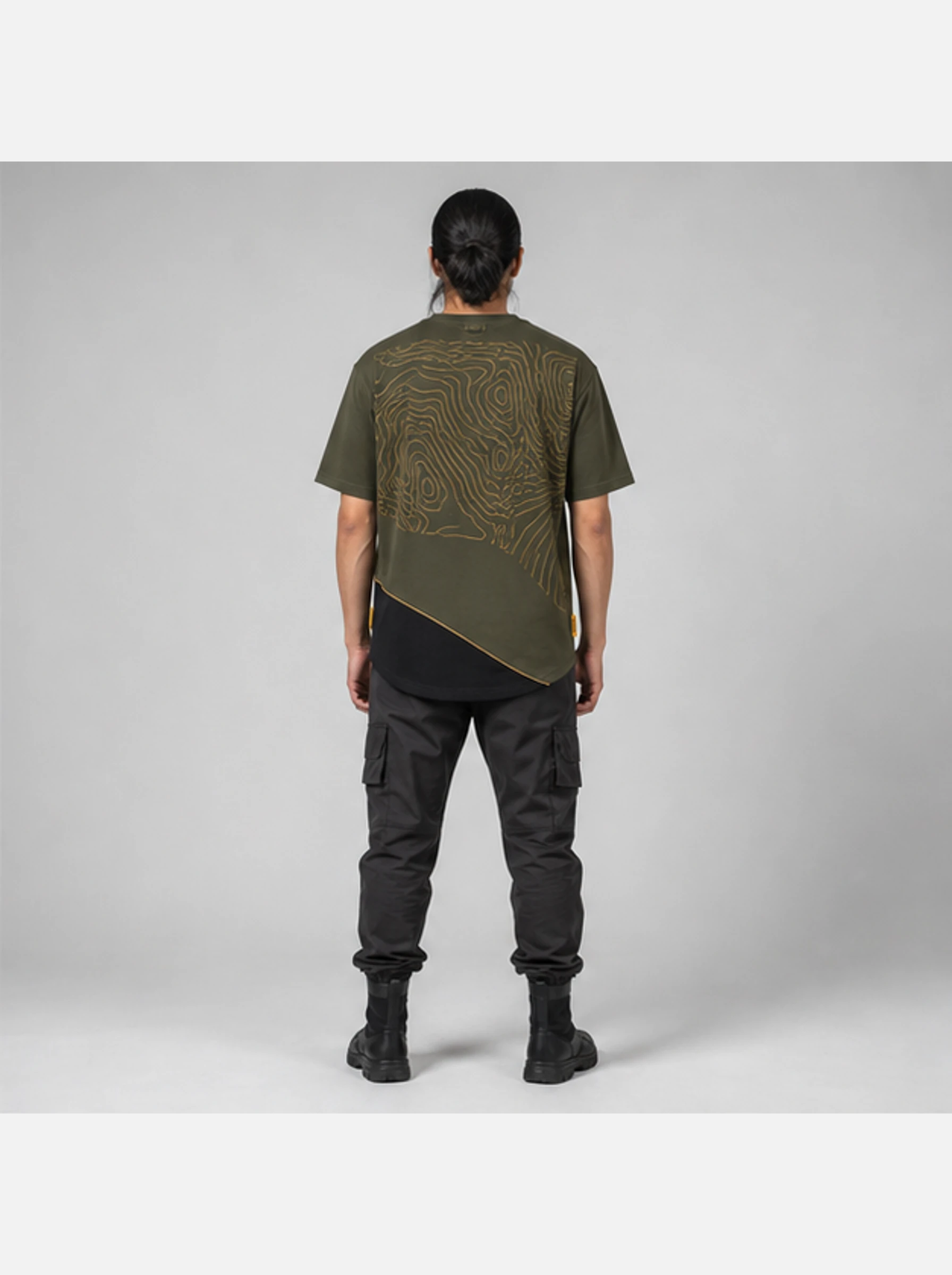 Arc Hem Tee back view - Clothixpack technical shirt