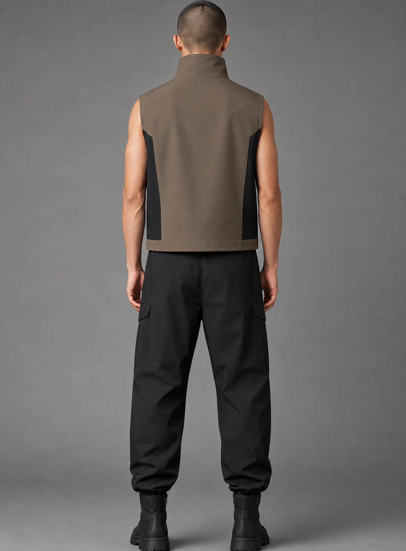 Clay Guard Vest back view showing matching Clothixpack technical construction